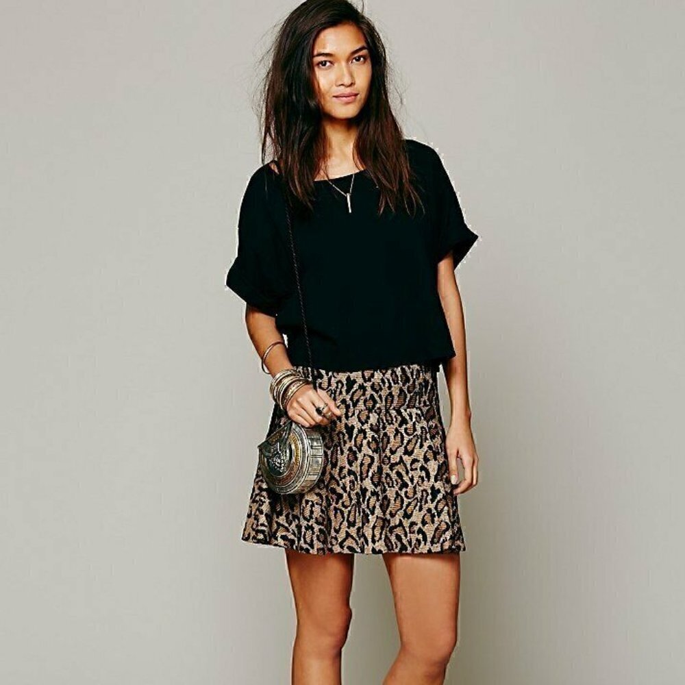 Free People Size 2 Black Gold Women's Chenille Cheetah Skirt NEW!